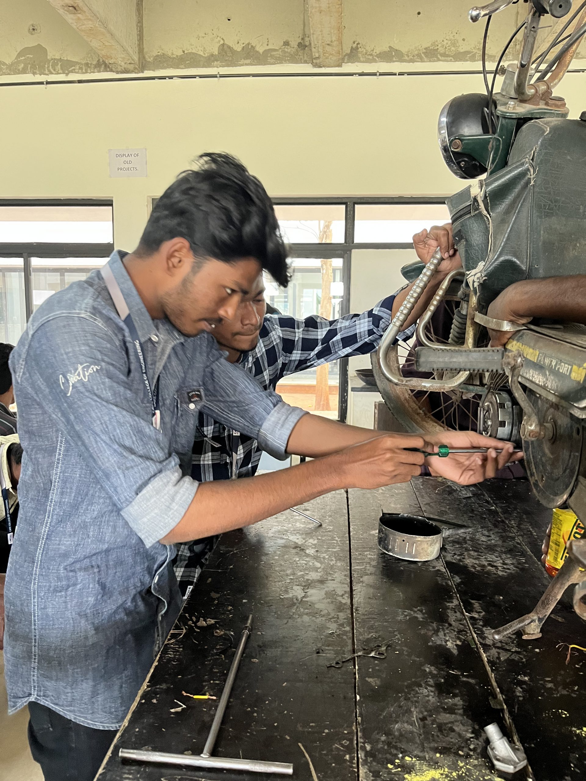 A Five Days Value Added Courses on “Dismantling and Assembly of 2 & 4 ...